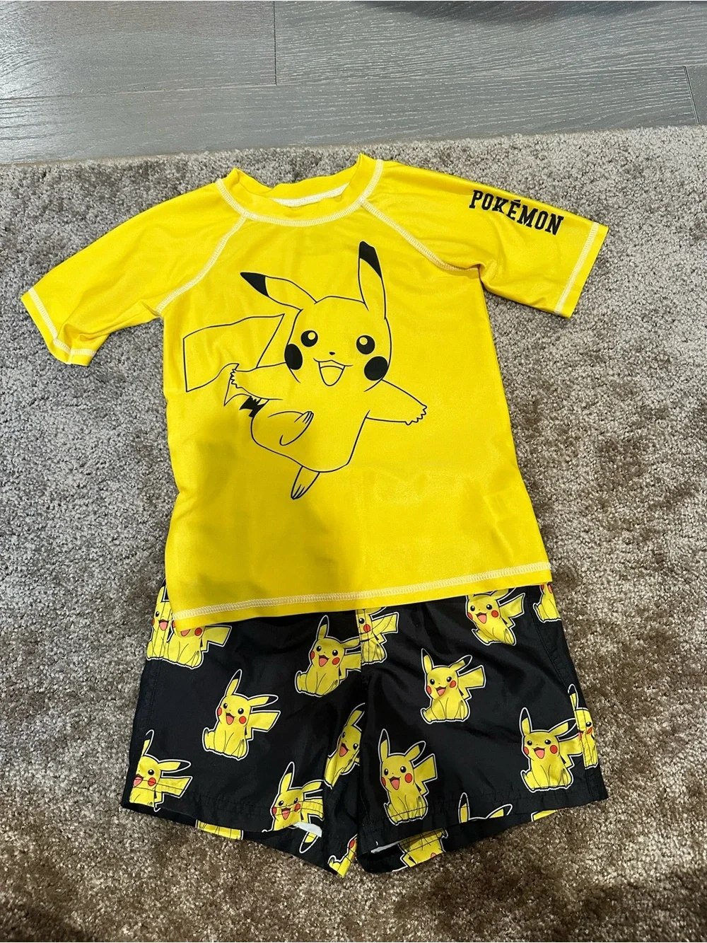 Pokemon Pikachu Yellow Rash Guard & Shorts Set size 6/7